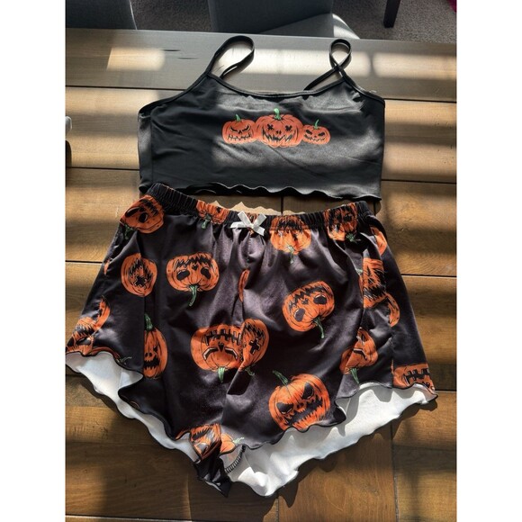NEW, Women’s Black & Orange Pumpkin Print Cami Top & Shorts Set (M) - Picture 1 of 6